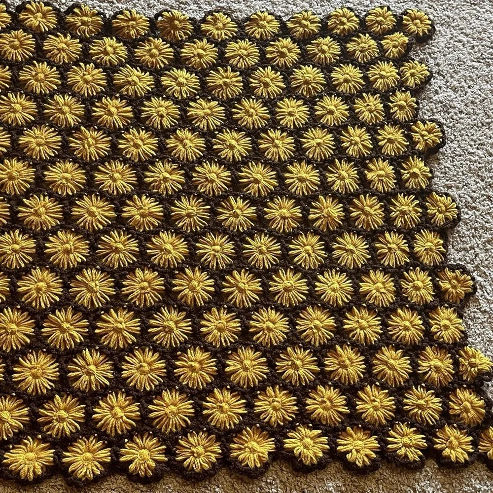 Vintage 70s Crochet Throw 56